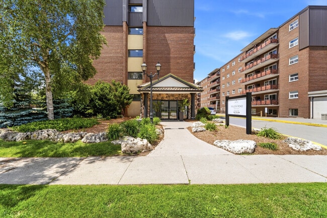 Building Photo - 85 & 89 Willow Road Apartments