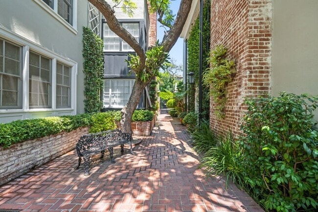 Photo - 8724 Shoreham Dr