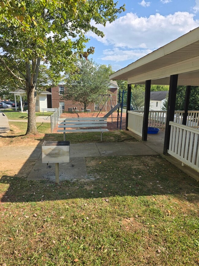 Photo - Beaver Hollow Apartments