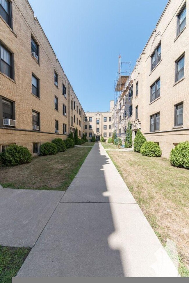 Photo - 0 bedroom in Chicago IL 60640 Unit 1942-3K