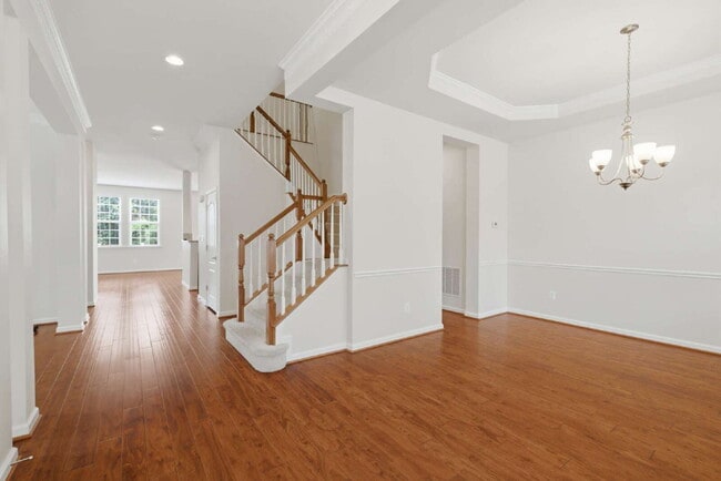 Photo - Sophisticated Colonial Offering Refined Finishes, Gourmet Kitchen & Spacious Floor Plan