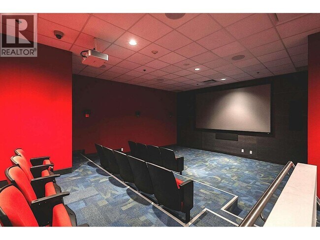 Photo - 1283 Howe St