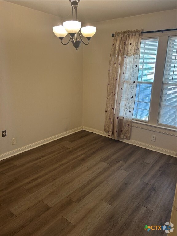 Building Photo - 1805 E Guadalupe St Rental
