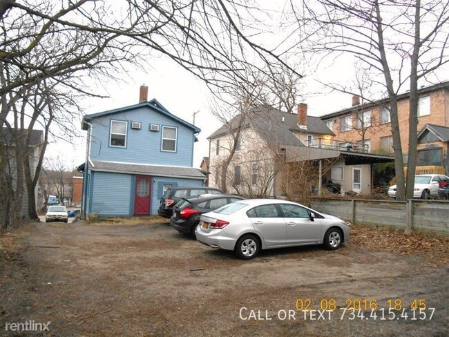 Photo - 537 S 4th Ave Unidad Blue Sky