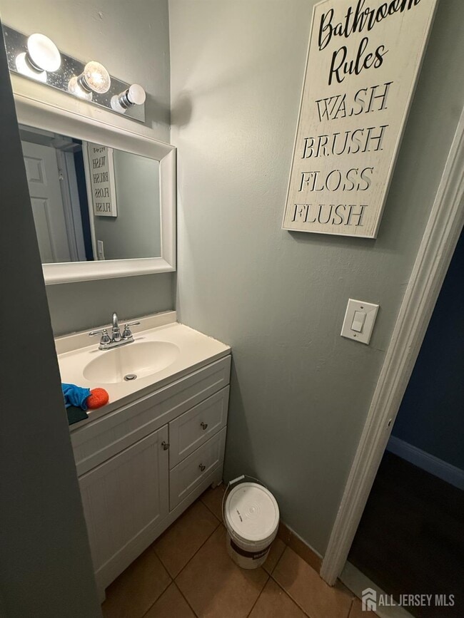 Photo - 291 High St Unit 3