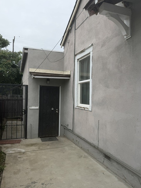 Building Photo - 909 4th St