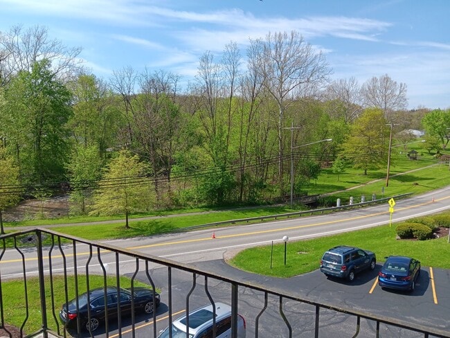 Photo - Chagrin Falls condo for rent