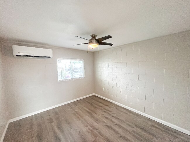 Photo - 1110 E Highland Ave Unit 37