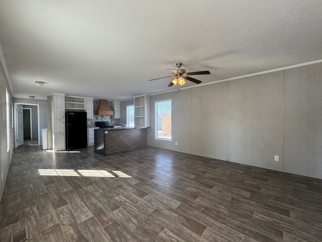 Photo - 4484 Goldenrod Dr