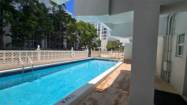 Photo - 3000 Riomar St Unit 701