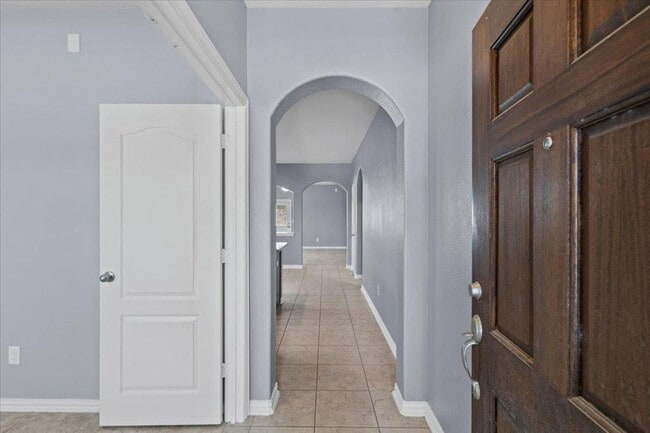 Photo - 388 Pond View Pass