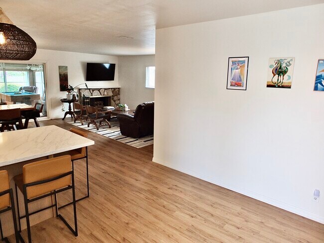 Photo - 7591 Benton Ave