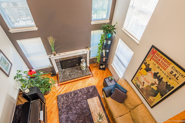 Photo - 1439 Derby Ln