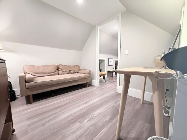 Photo - 68 Smith Ave Unité 3