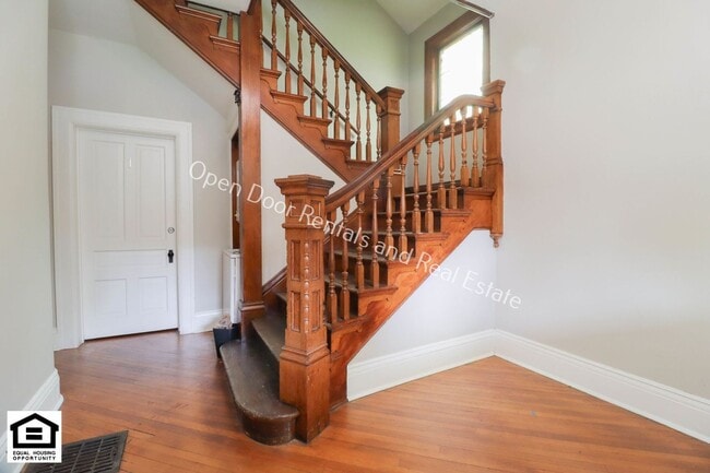 Photo - 1101 Lake Ave Unit 1101 Lake Ave Apt 4