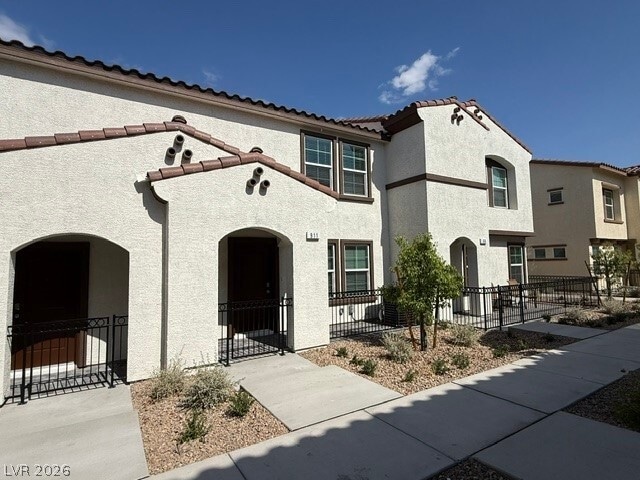 Building Photo - 911 Rosy Starling St