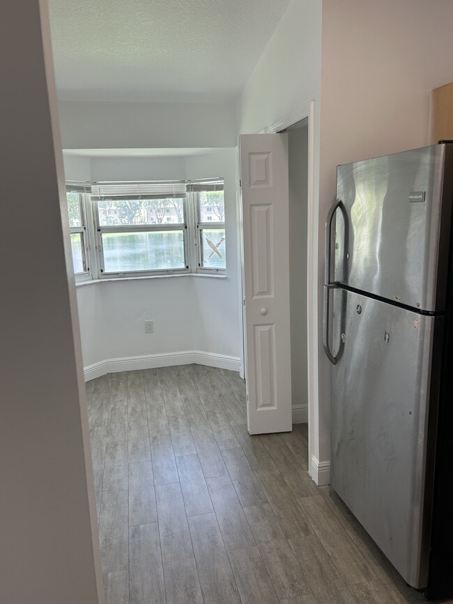 Photo - 2650 SE 12th Pl