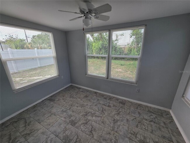 Photo - 4851 Phoenix Ave