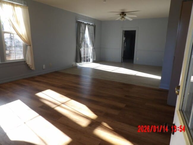 Photo - 1306 10th St Unit A