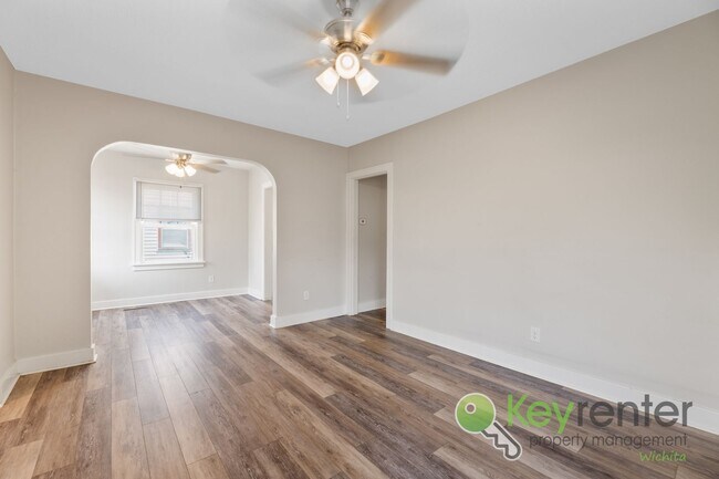 Photo - 3 Bed 1 Bath In Quiet Neighborhood