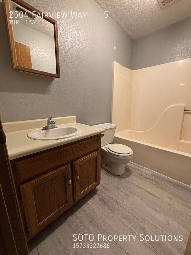 Photo - 2504 Fairview Way Unidad 5