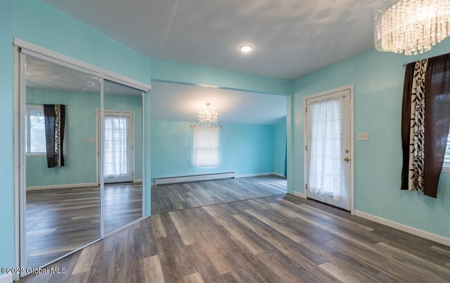 Photo - 2916 Ford Ave