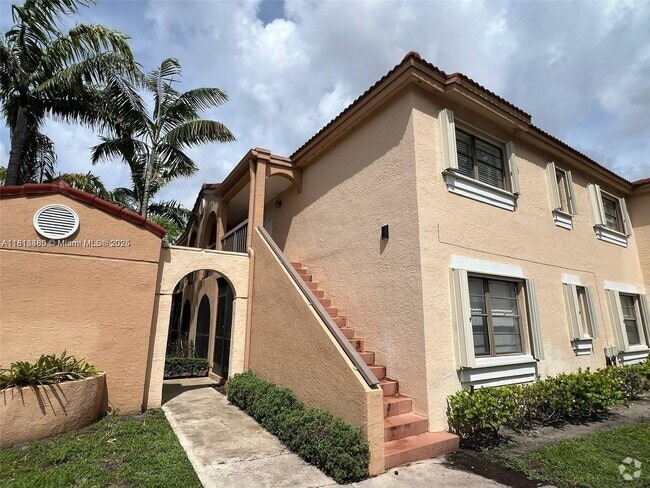 Building Photo - 18286 Mediterranean Blvd Unit 8-2 Rental