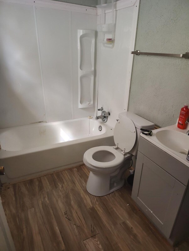 Photo - 1524 E Prairie St