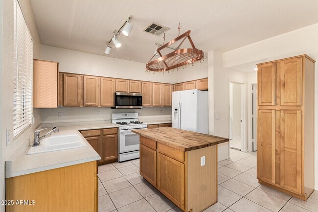 Photo - 6771 Bronco Trl