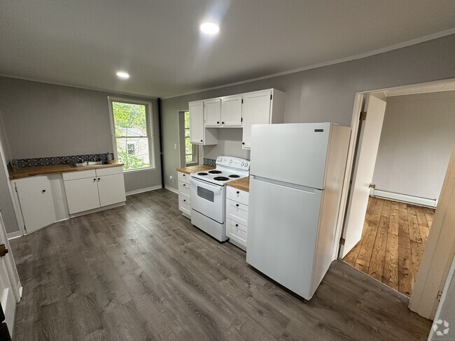 Building Photo - 224 Millville Ave Rental