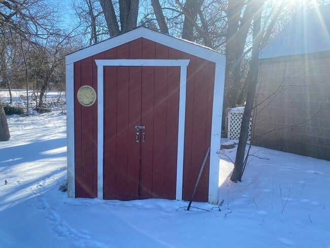 Photo - 155 Seymour Ave