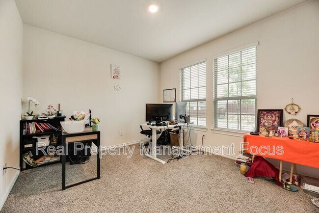 Photo - 7205 Bledington Ln