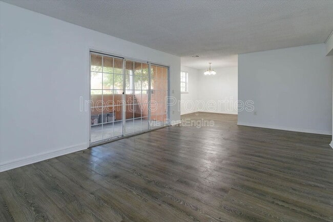 Photo - 4177 Versailles Dr Unit G