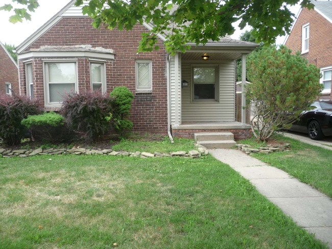 Building Photo - 14833 Horger Ave Rental
