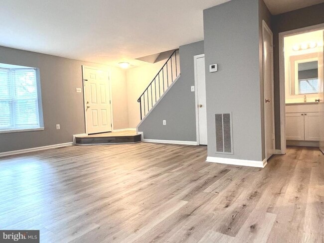 Building Photo - 10277 Quiet Pond Terrace Rental