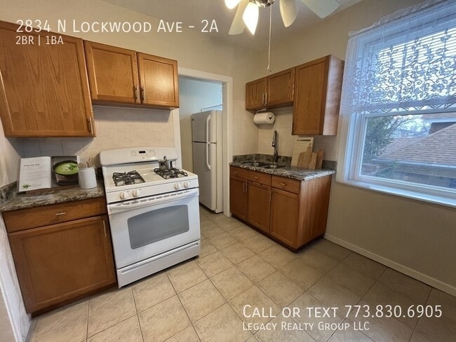 Photo - 2834 N Lockwood Ave Unidad 2A