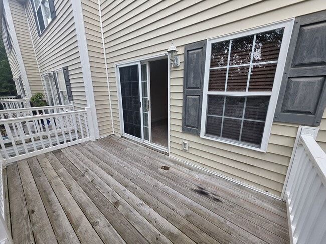 108 Heather Glenn Cir