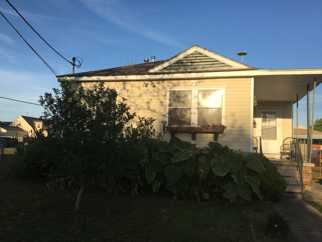 Photo - 5765 Cameron Blvd Unit 5765 Cameron Blvd.Apt B