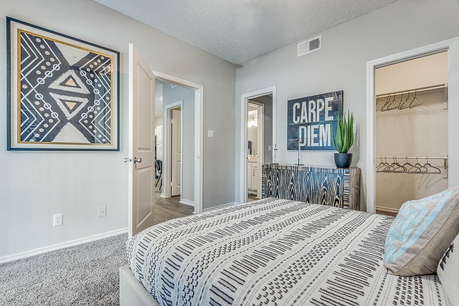 Estates at Las Colinas