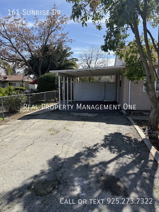 Photo - 161 Sunrise Dr