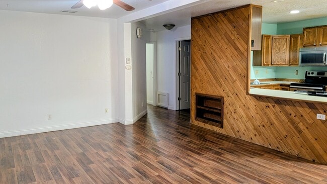 Photo - 1432 25th Ave