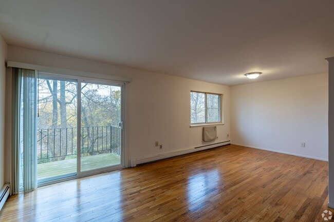 Parkside Apartments at Croton On Hudson