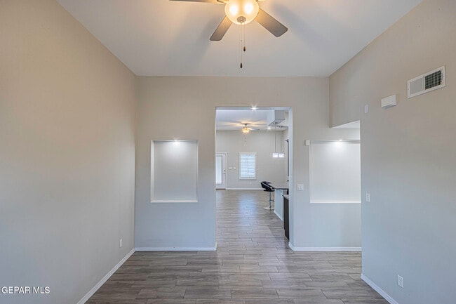 Photo - 14641 Ciambriello Ave