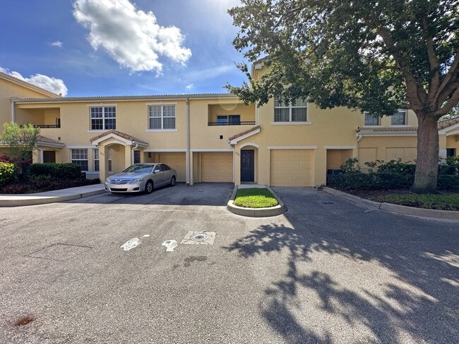 Building Photo - 152 SW Peacock Blvd
