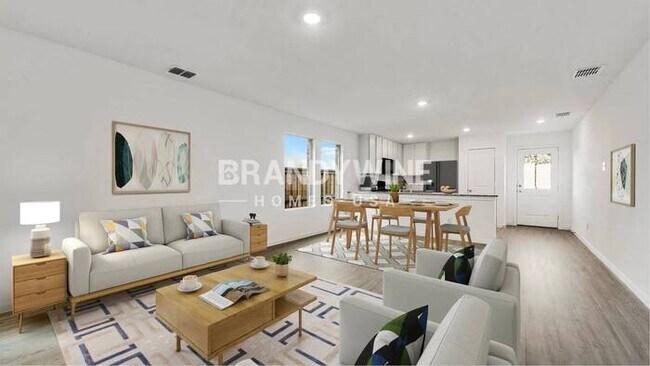 Photo - 241 Bable Run Dr