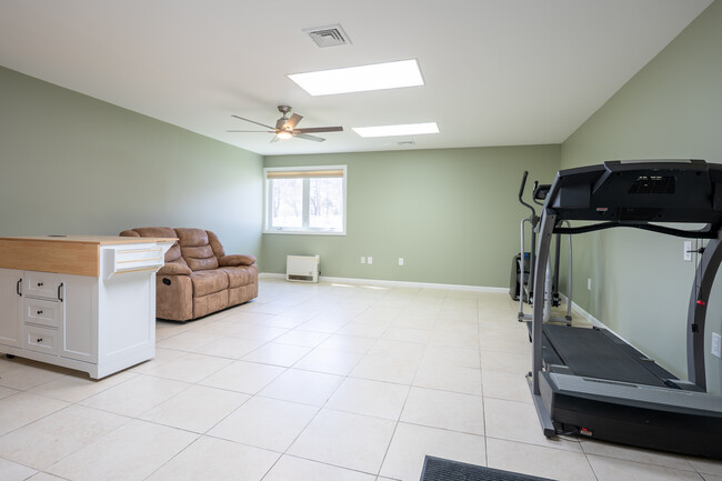 Photo - 201 Brewster Rd Apartments