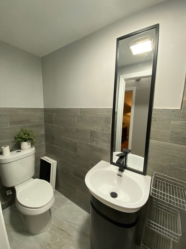 Photo - 4137 Boyd Ave Unit Ground