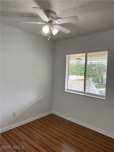 Photo - 4629 Bayshore Dr Unidad J7