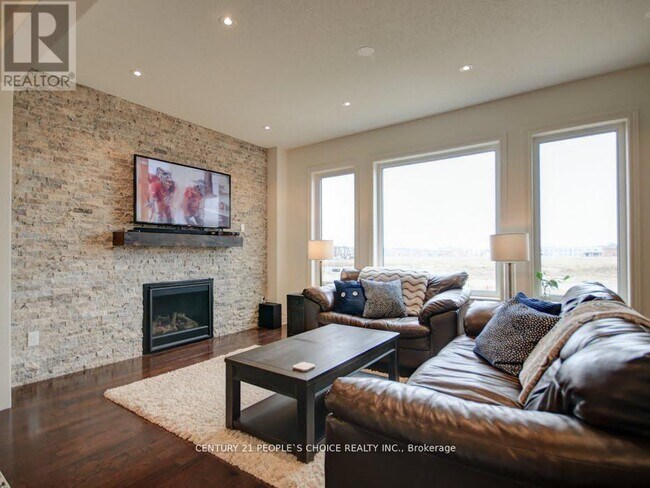 Photo - 24 Haverstock Cres