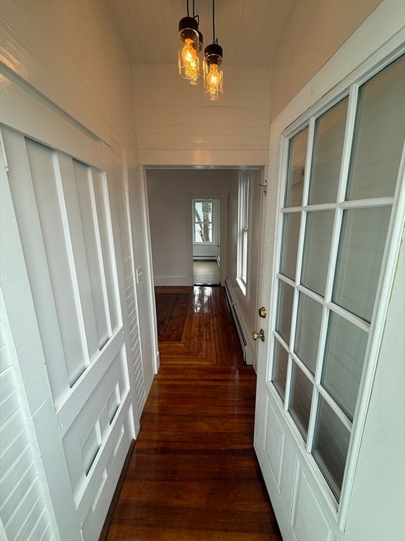 Building Photo - 7 N Green St